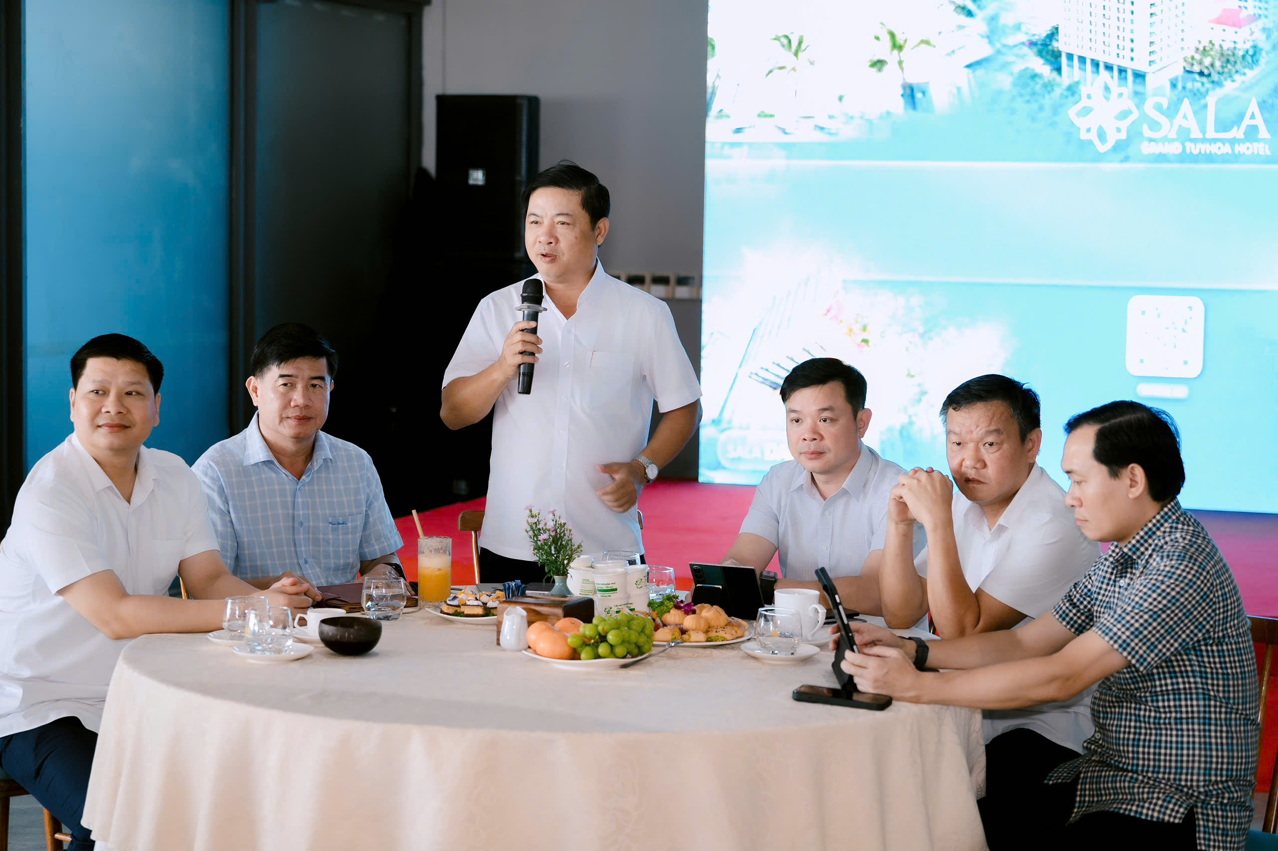 Cà phê Doanh nhân - Kết nối doanh nghiệp, thúc đẩy phát triển kinh tế toàn diện