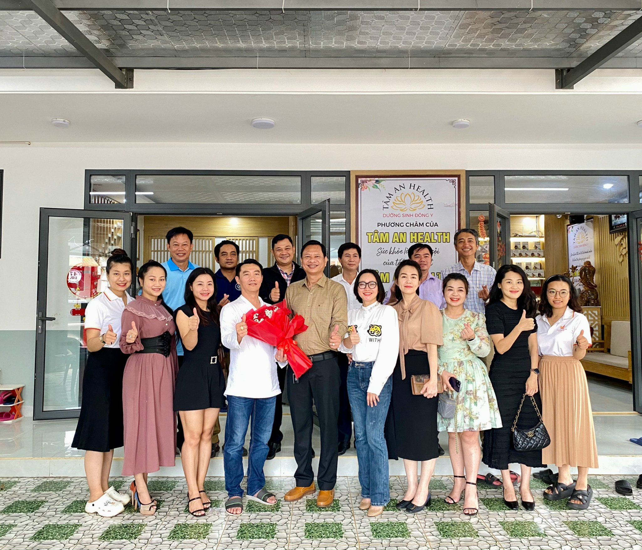 Chương trình cà phê Hội Doanh Nhân Trẻ Tỉnh Đắk Lắk tại doanh nghiệp sáng thứ ba ngày 21/05/2024