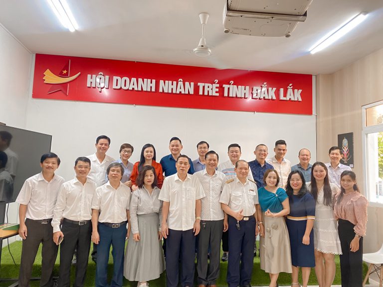CAFE DOANH NHÂN – DOANH NGHIỆP VỚI LÃNH ĐẠO TỈNH SÁNG NAY, NGÀY 30/08/2022