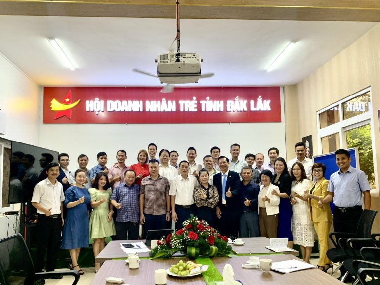 CHƯƠNG TRÌNH CAFE DOANH NHÂN – DOANH NGHIỆP VỚI LÃNH ĐẠO TỈNH SÁNG THỨ 3 NGÀY 25/10/2022