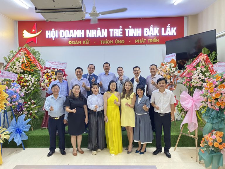 CHƯƠNG TRÌNH CÀ PHÊ DOANH NHÂN VỚI LÃNH ĐẠO TỈNH SÁNG THỨ BA NGÀY 10/10/2023