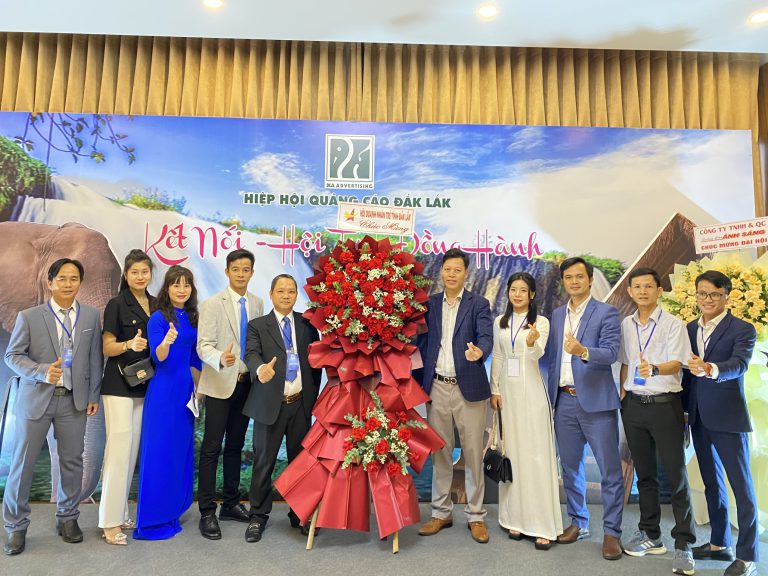 Đại diện Hội Doanh Nhân Trẻ tỉnh Đắk Lắk tham dự Đại Hội Thành Lập Hiệp Hội Quảng Cáo Đắk Lắk lần thứ 1