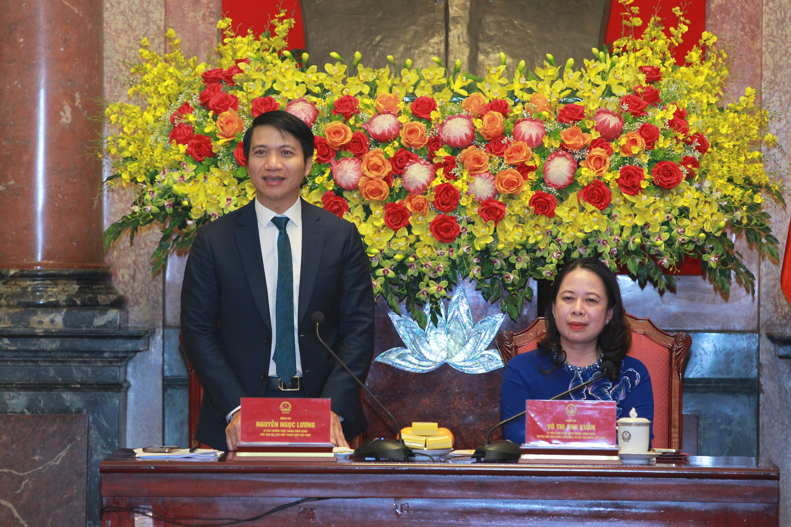 Anh Nguyễn Ngọc Lương, Bí thư thường trực T.Ư Đoàn, Chủ tịch Hội LHTN Việt Nam phát biểu tại buổi gặp mặt.
