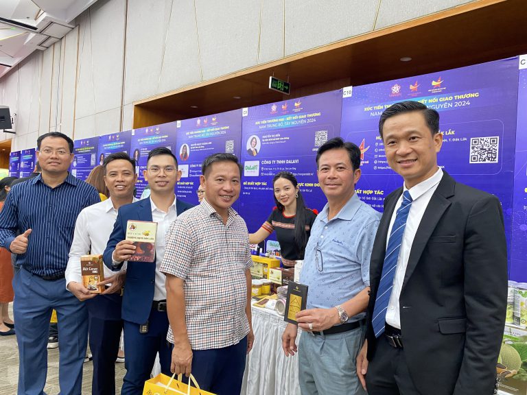 HỘI DOANH NHÂN TRẺ TỈNH ĐẮK LẮK THAM DỰ CHUỖI SỰ KIỆN “XÚC TIẾN THƯƠNG MẠI NAM TRUNG BỘ – TÂY NGUYÊN 2024” TẠI TP NHA TRANG, KHÁNH HOÀ