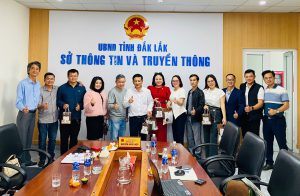HỖ TRỢ CÁC DN TRẺ CỦA TỈNH ĐẮK LẮK TIẾP CẬN THỊ TRƯỜNG QUỐC TẾ QUA NỀN TẢNG PIIINK