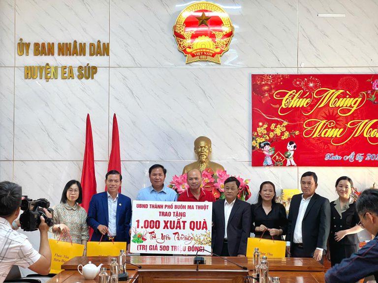 HỘI DNT TỈNH ĐẮK LẮK TIẾP TỤC ĐỒNG HÀNH TRONG CHƯƠNG TRÌNH ASXH TẠI HUYỆN EA SÚP