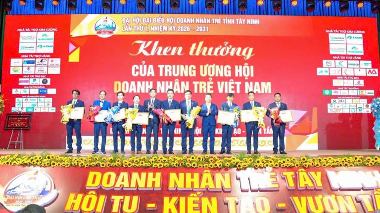HỘI DNT TỈNH ĐẮK LẮK THAM DỰ GIẢI PICKLEBALL DOANH NHÂN TRẺ TÂY NINH – MỞ RỘNG VÀ ĐẠI HỘI ĐẠI BIỂU HỘI DOANH NHÂN TRẺ TỈNH TÂY NINH LẦN THỨ I, NHIỆM KỲ 2026 – 2031